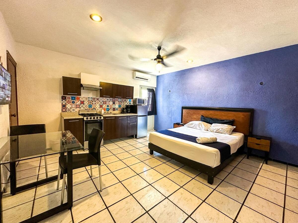 Espacio Creado Para 3 Personas Con Piscina Mérida Exterior foto